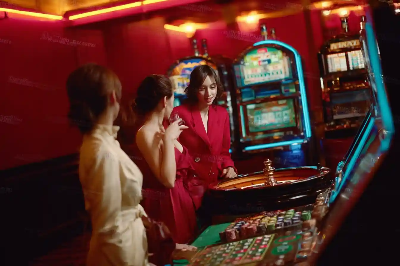 slot machine inventor